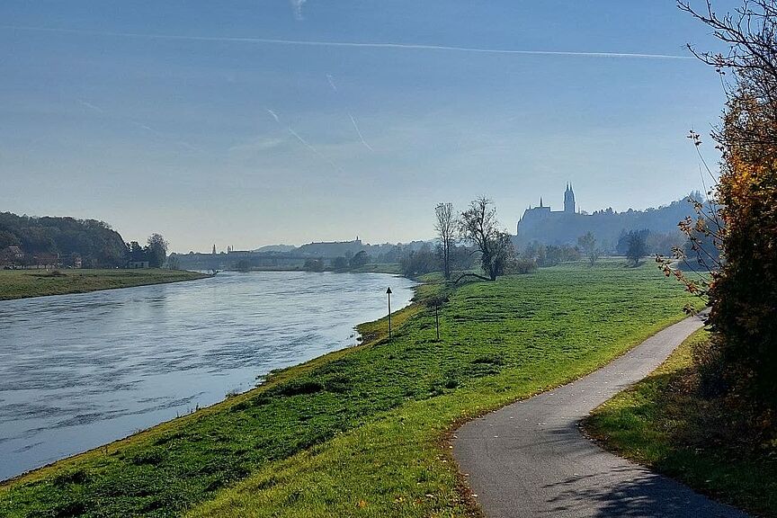 Elberadweg bei Meißen Elberadweg bei Meißen